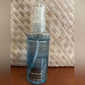 Bath & Body Works Sea Island Cotton Mist - Blue